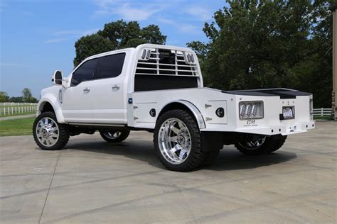 custom CM ER bed on Ford superduty 200 beds in stock | Diesel trucks, Ford work trucks, Custom ...