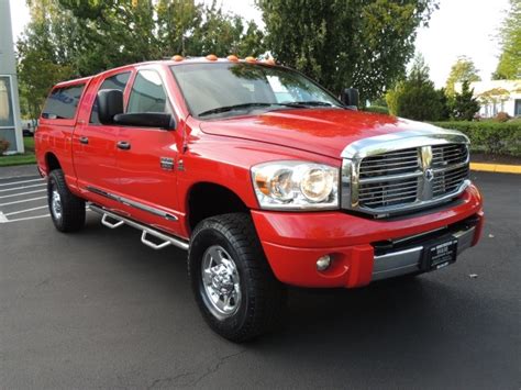 2007 Dodge Ram 2500 MEGA CAB / Laramie / 4X4 / H-O 5.9L CUMMINS Diesel