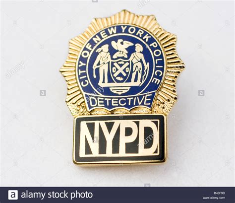 NYPD police badge Stock Photo: 19746873 - Alamy