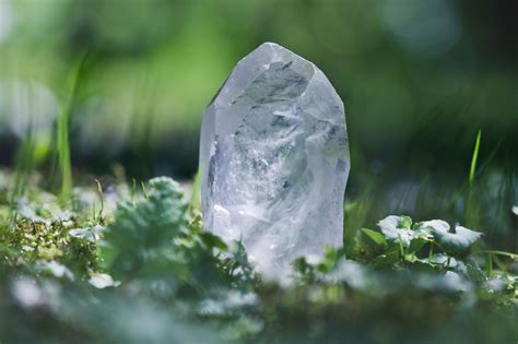 How to Grow Your Own Quartz Crystals