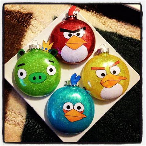 angry birds ornaments - light bulb inspiration | Painted christmas ornaments, Christmas ...