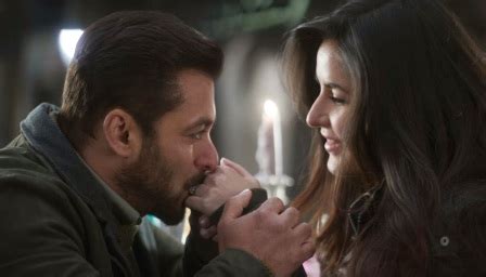 Dil Diyan Gallan Song Lyrics - Tiger Zinda Hai | Salman Katrina Kaif ...