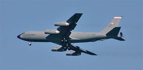 KC-135 Stratotanker – GLOBALCONFLICTMAPS.COM