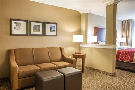 Comfort Inn Hotel in Carlisle, PA - Lion Country Lodging