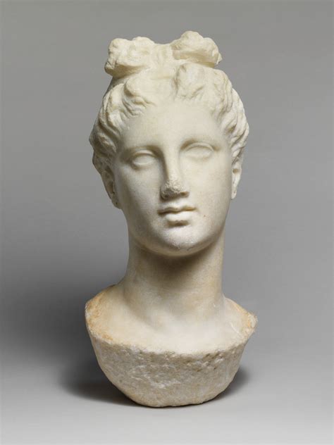 Greek Sculptures Of Women