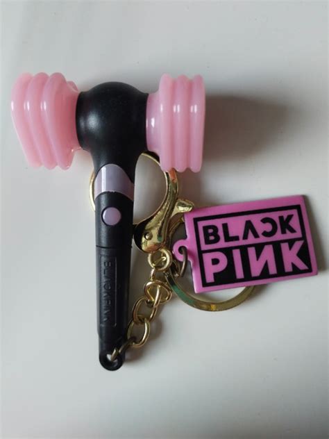 wts blackpink lightstick keychain, Hobbies & Toys, Memorabilia & Collectibles, K-Wave on Carousell