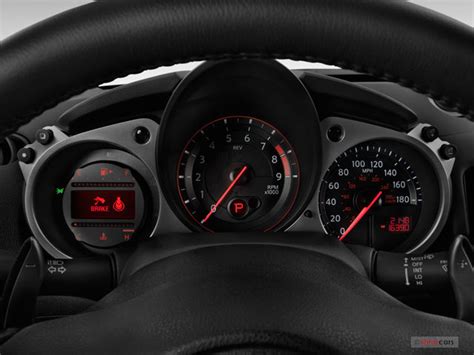 2016 Nissan 370Z: 85 Interior Photos | U.S. News