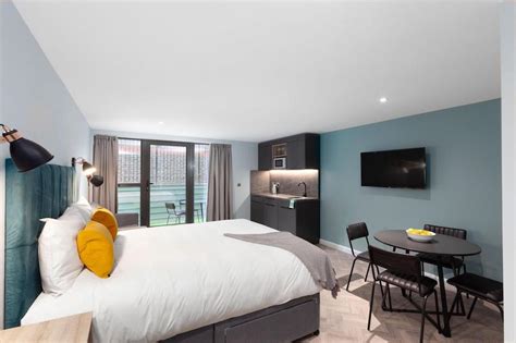 8 Cool Budget-Friendly Hotels in London | Love and London