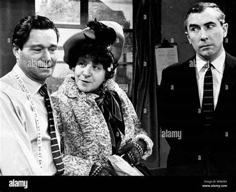 REG VARNEY IRENE HANDL & PETER JONES THE RAG TRADE (1977 Stock Photo ...