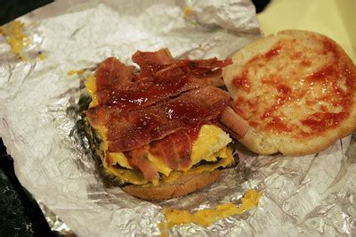 Review: Wendy's Baconator - Fast Food Menu Prices