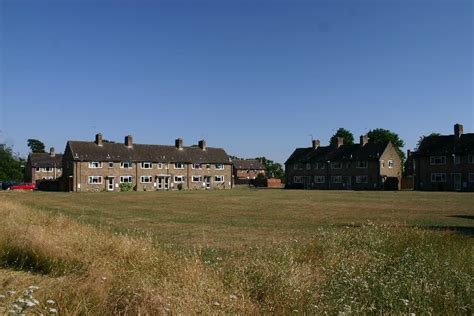 Airmen's married quarters, RAF Honington © Bob Jones :: Geograph ...