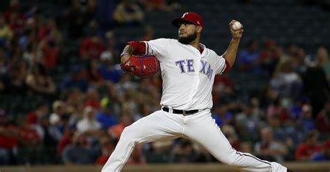 Texas Rangers: Instant replay: Rangers avoid last-place finish; pair of milestones for Elvis ...