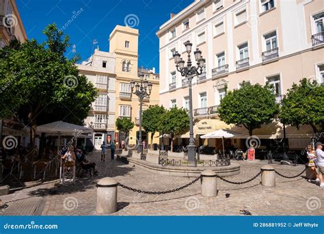 Beautiful Streets of Old Town Cadiz Editorial Photography - Image of ...