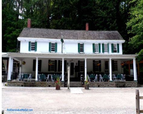 Philadelphia's Valley Green Inn - A Historic Tavern On The Wissahickon - PullOverAndLetMeOut.Com