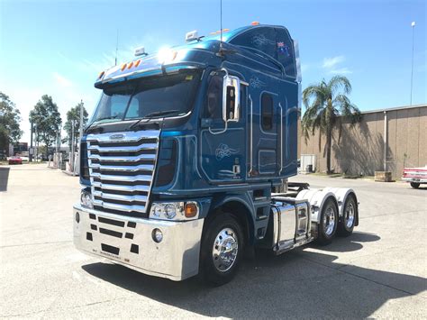 2012 FREIGHTLINER ARGOSY ARGOSY 101& MID ROOF TRUCK - JTFD5004775 - JUST TRUCKS