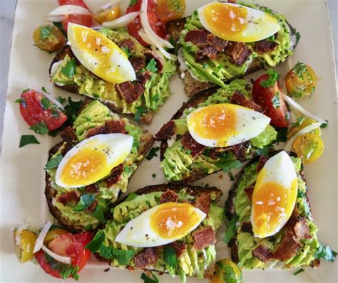 Avocado Toast with Bacon & Egg - My Lilikoi KitchenMy Lilikoi Kitchen