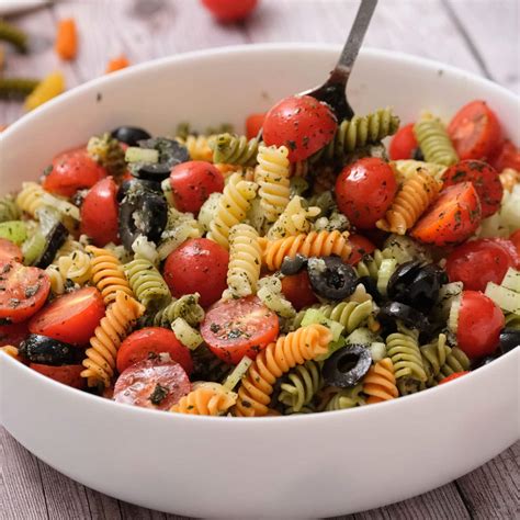 Tri Color Italian Pasta Salad - Easy Recipe with Italian Dressing and Rotini