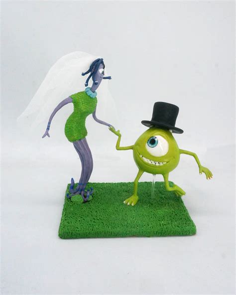 World Cake Topper. Disney Wedding Cake Topper, Celia Mae & Mike ...