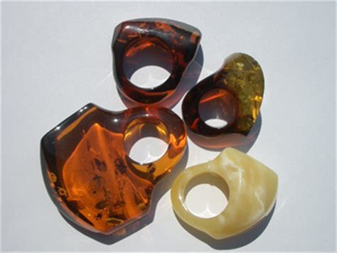 Amber rings - Buy Baltic amber rings - Wholesale amber rings - Amber ring shop - Baltic amber ...