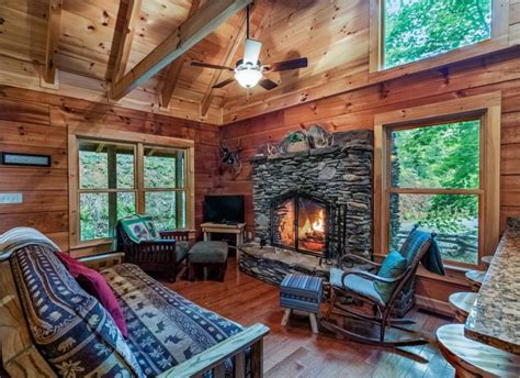 Charming Appalachian Mountain Cabin - Cozy Homes Life