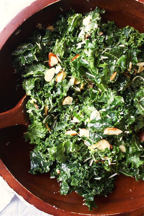 Simple Kale Salad with Lemon Vinaigrette