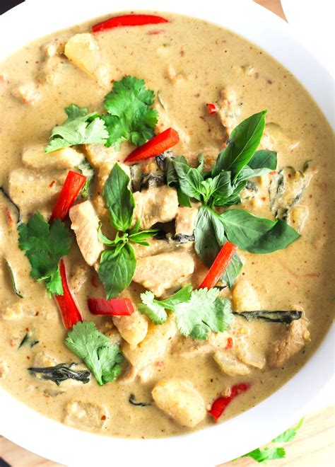 Green Thai Curry Recipe Hot Thai Kitchen | peacecommission.kdsg.gov.ng