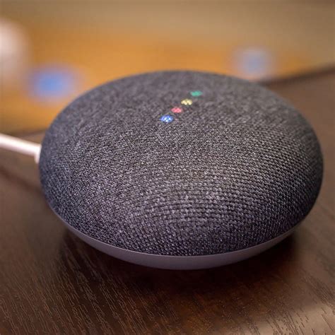 Google Home Mini Features / Google Home Mini vs Amazon Echo Dot: Which ...