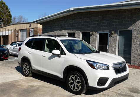 2020 SUBARU FORESTER PREMIUM WHITE | Chalev Rebuildables