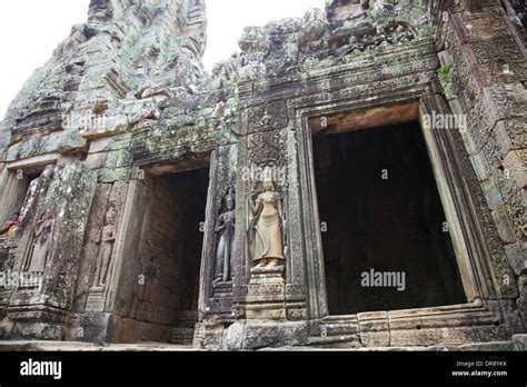 Angkor Archaeological Park Stock Photo - Alamy