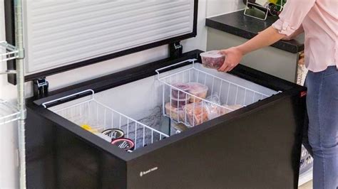 TOP 5 Best Chest Freezers You Can Buy - Table and Flavor