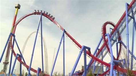 38-year-old man dies after being hit by Banshee at Kings Island