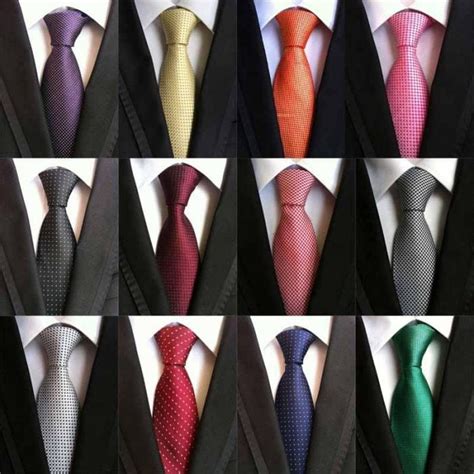 7 Principios para combinar corbata con camisa y traje