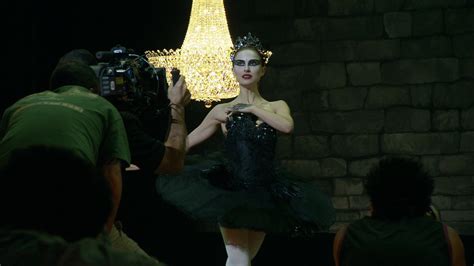 Black Swan - Natalie Portman Wallpaper (23300935) - Fanpop