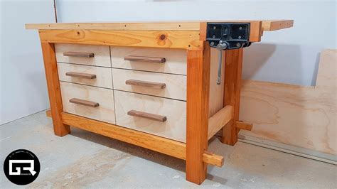 MESA de CARPINTERO CASERA / WOODWORKING WORKBENCH BUILD - YouTube