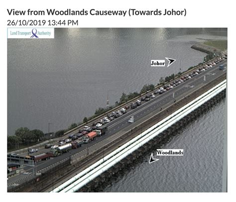 Heavy traffic at Woodlands & Tuas checkpoints on Oct. 26 - Mothership.SG - News from Singapore ...