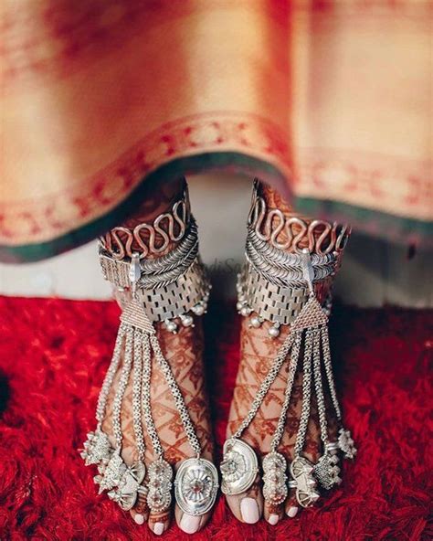 18 Gorgeous Toe Ring Designs For Brides That You Should Bookmark ASAP ...