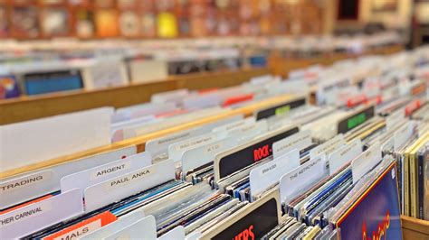 More than 1 million vinyl LPs set to be sold this Christmas - The Big Issue