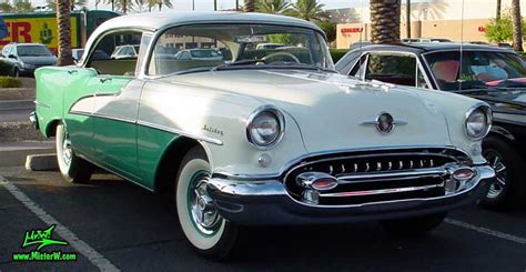 55 Olds | 1955 Oldsmobile Sedan | Classic Car Photo Gallery