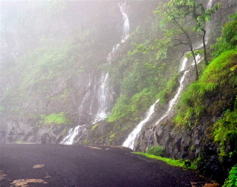 Magic of Monsoon – Awestruck @ Amboli Ghat!