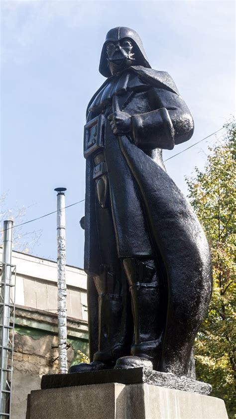 Lenin statues to stand in Russia, but to fall in its successor states, Shtepa says | EUROMAIDAN ...