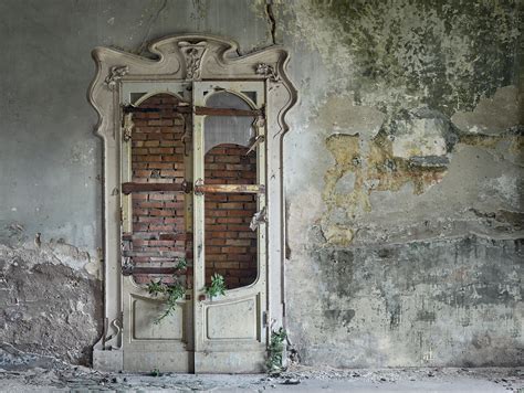 Photographer Spent 5 Years Capturing the Beauty of Decaying Buildings | PetaPixel