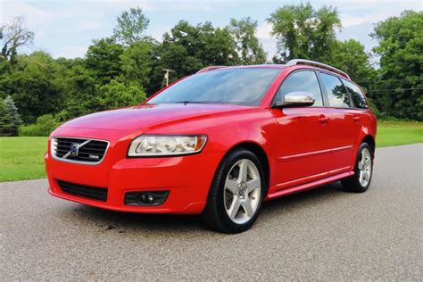 No Reserve: 2010 Volvo V50 T5 AWD R-Design 6-Speed for sale on BaT Auctions - sold for $22,250 ...