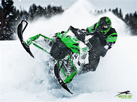 snow mobile Wallpaper and Background Image | 1600x1200 | ID:446792