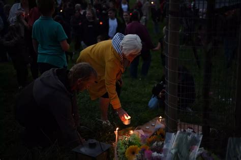 Plymouth shooting vigil: Photos show how hundreds gathered to pay tribute to victims - Surrey Live