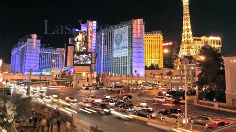 Time-Lapse: Las Vegas Night Traffic - YouTube