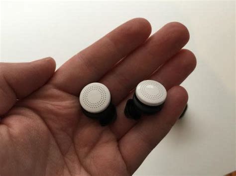 These Earbuds Let You Control Your World’s Volume