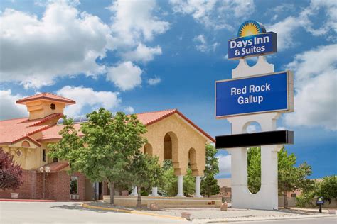 Days Inn & Suites by Wyndham Red Rock-Gallup | Gallup, NM Hotels