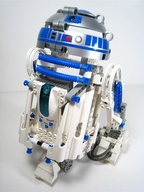 LEGO R2-D2 | From my ancient Droid Developer Kit that I fina… | Flickr