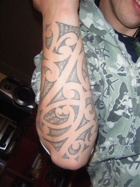 Maori Tattoo Gallery: Maori Sleeve Tattoos