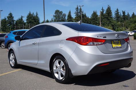 Pre-Owned 2013 Hyundai Elantra Coupe GS 2dr Car